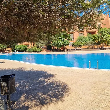 Апартаменты Casa Soleada Close To The Sea + Beach, Wifi, 2 Pools, Terrace, Sea View, Sat-tv Гранадилла-де-Абона