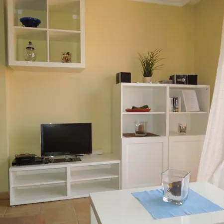 Casa Soleada Close To The Sea + Beach, Wifi, 2 Pools, Terrace, Sea View, Sat-tv Апартаменты Гранадилла-де-Абона